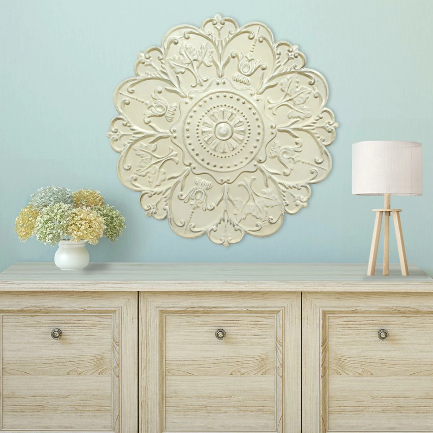 Flash Sale ๐คฉ Stratton Home Decor Metal Stratton Home Medallion Embosed Floral Wall Sculpture ๐