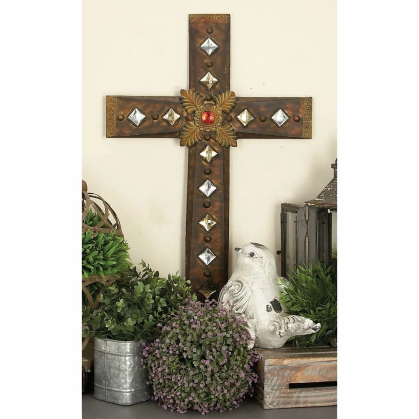Flash Sale π Resin DecMode Decorative Metal Cross Wall Decor π₯